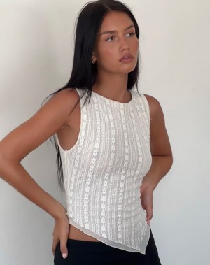 Women's Motel Rocks Etta Double Layered Lace Top Vest Cream White | SOY3542VM